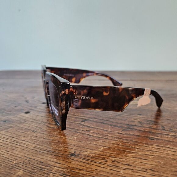 Frye & Co Sunglasses 100% UV Oversized Square Dark Gradient Lens Tortoise Brown - Picture 2 of 5
